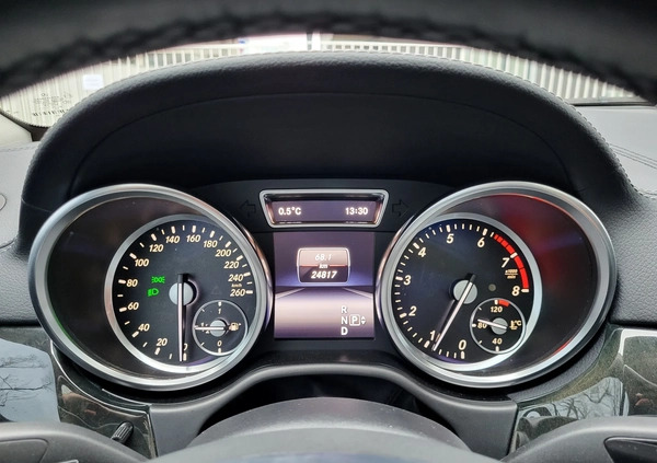 Mercedes-Benz GL cena 169900 przebieg: 24817, rok produkcji 2016 z Warszawa małe 704